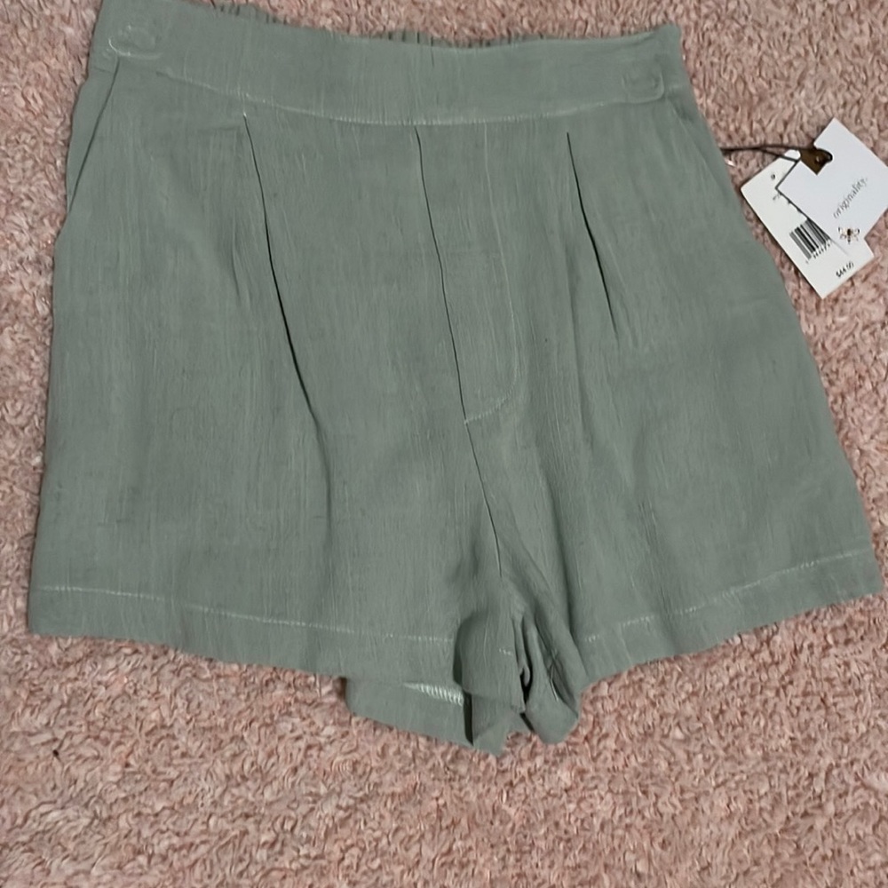 Women’s shorts